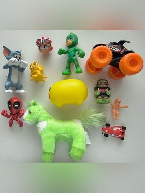 Assorted Toy Figure Bundle